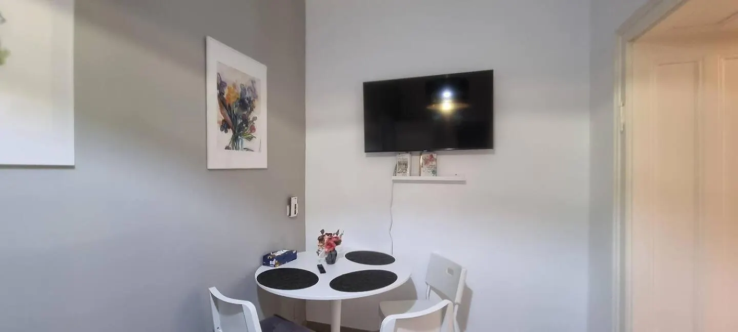 Small And Cozy Flat Vienna 0*,