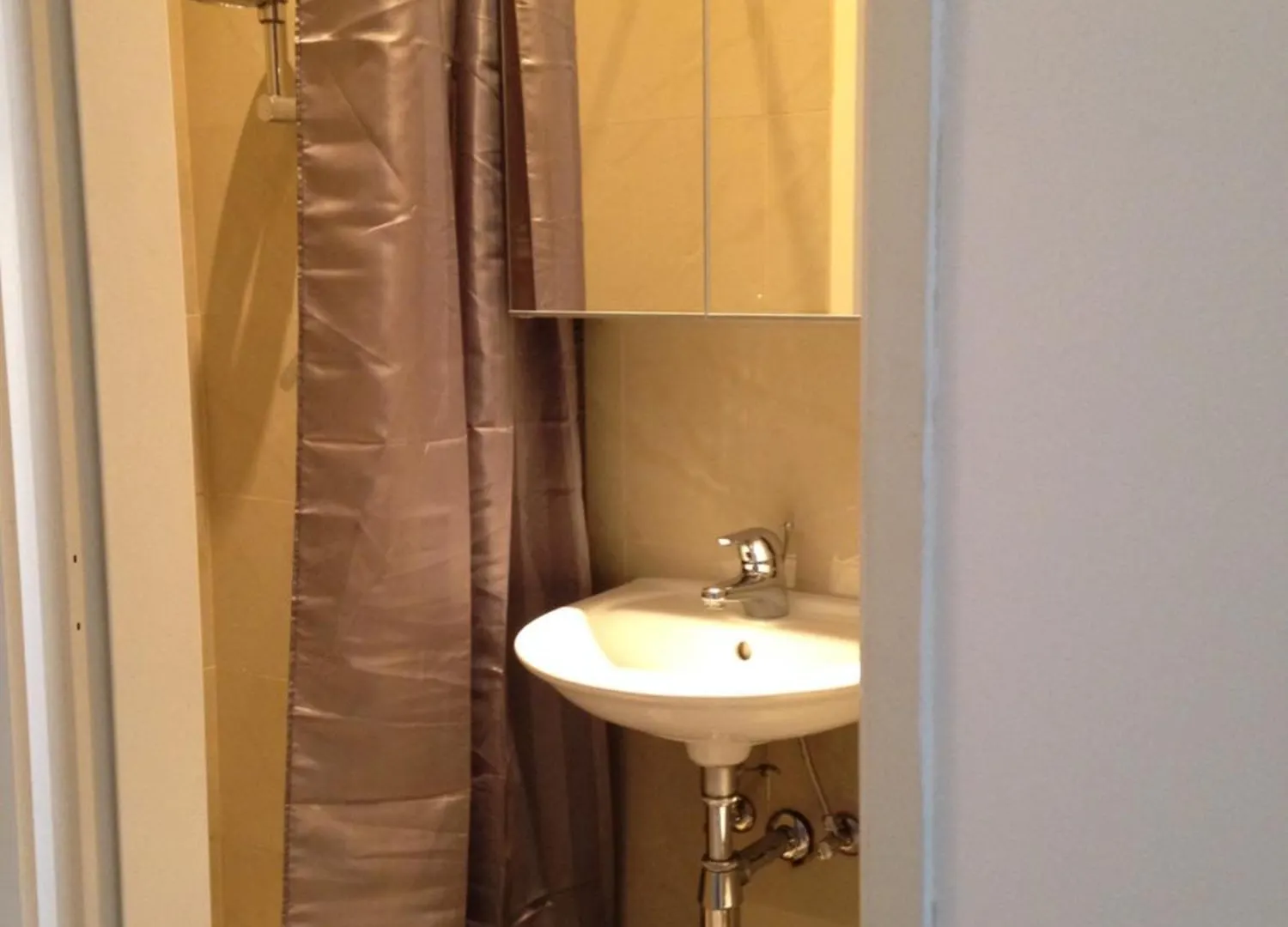דירה וינה Small And Cozy Flat